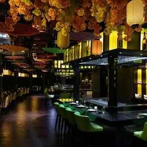 5* Ξενοδοχείο Jw Marriott Marquis