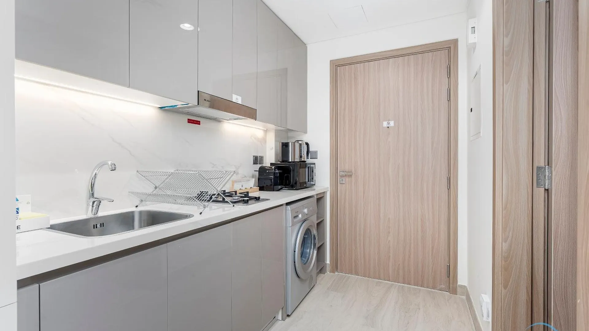 Comfortable Studio In Azizi Riviera 24, Al Merkadh By Deluxe Holiday Homes دبي